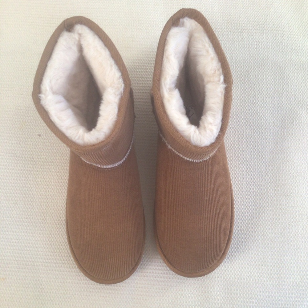 Corky Corduroy type boots brand spanking New